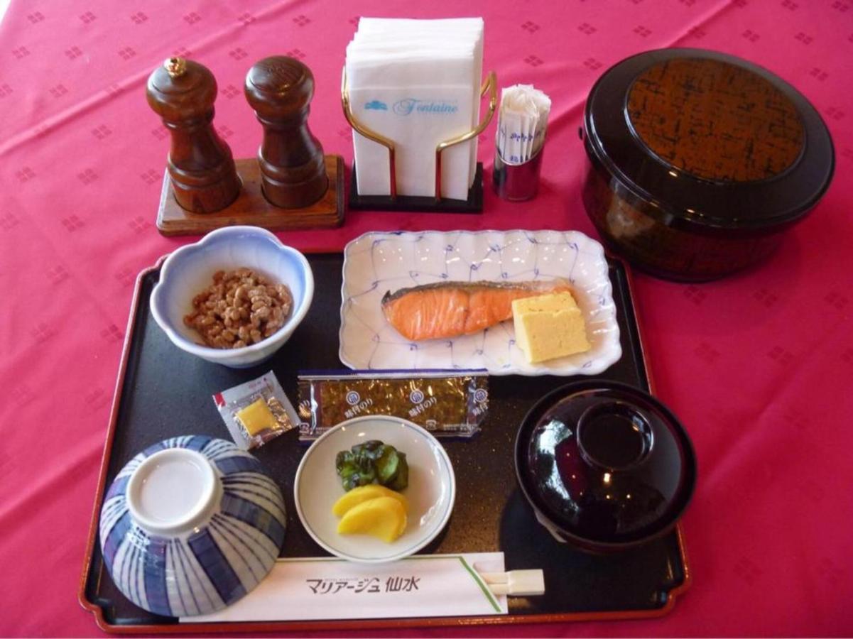 Hotel Mariage Sensui ซาโนะ ภายนอก รูปภาพ